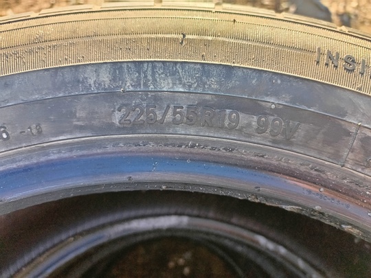 Продам летние шины:
1. 225/55 r