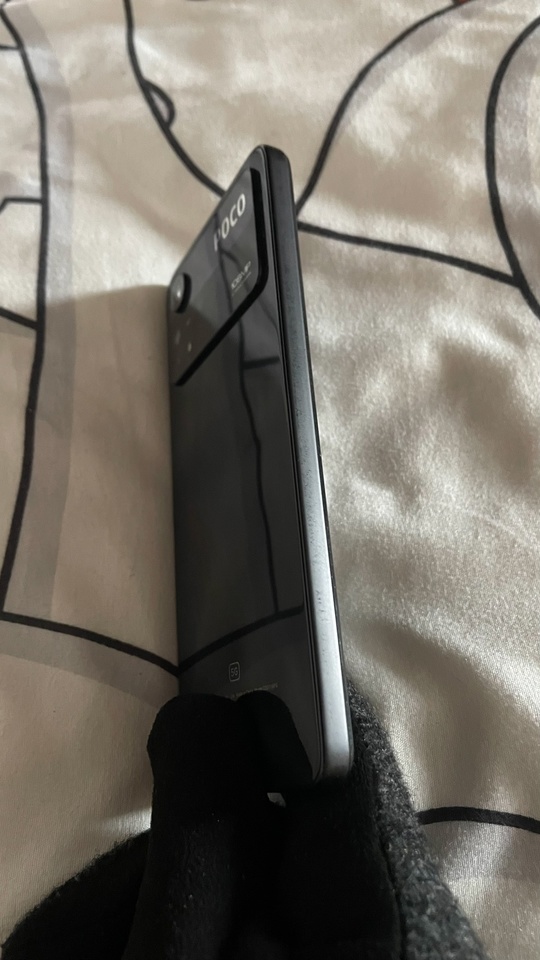 Продаю свой Xiaomi Poco X4 (1)
