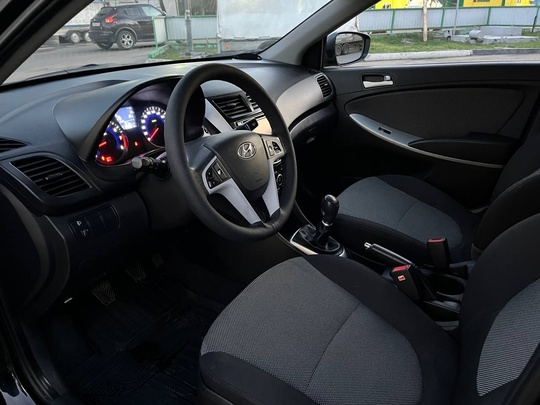 ✅Hyundai Solaris 
✅Год выпуска 2012
✅Двигатель (9)