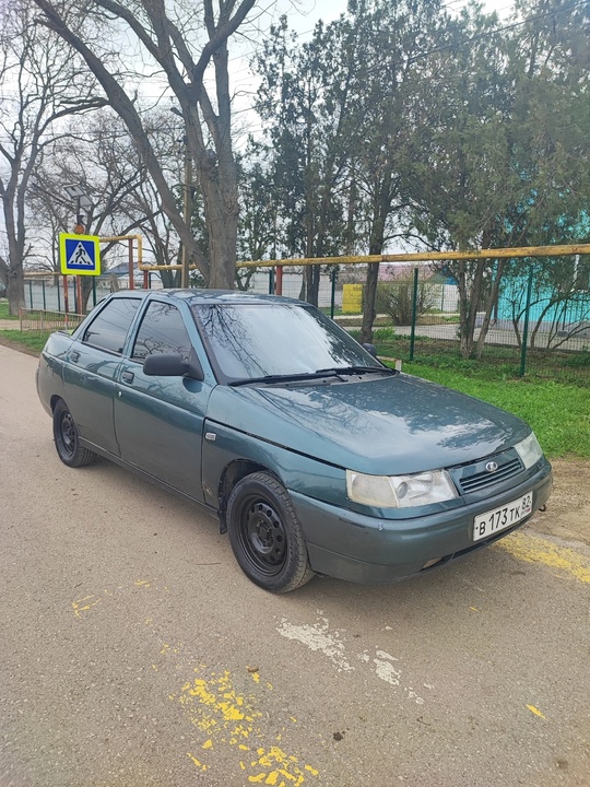 Продам 2110 в хорошем состоянии (1)