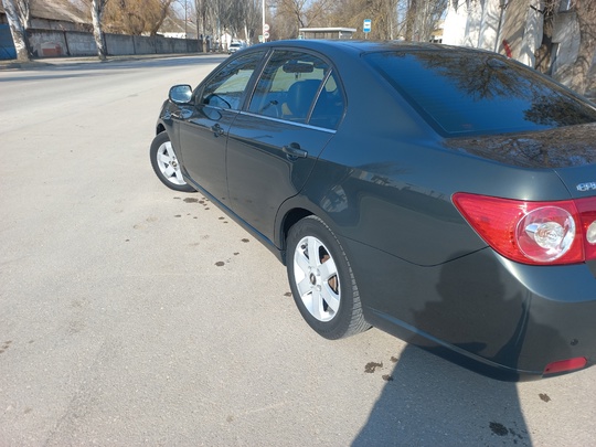 Админу добра!
Продам хороший,семейный автомобиль ...2006г.
В (4)