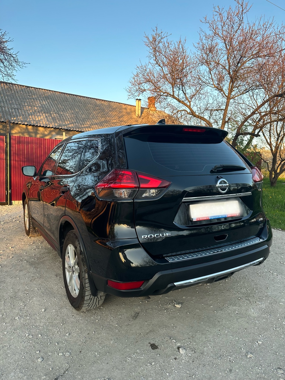 Nissan Rogue/X-trail 
Год выпуска: - (3)