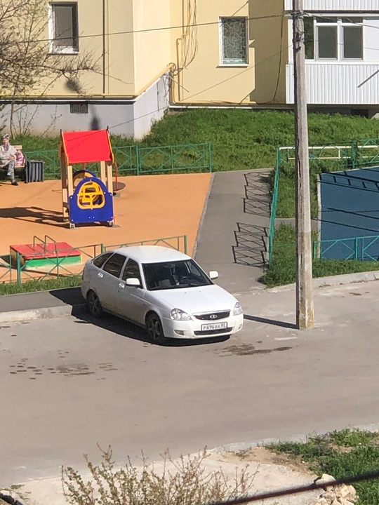 Я собственник 
Коробка мотор без (6)