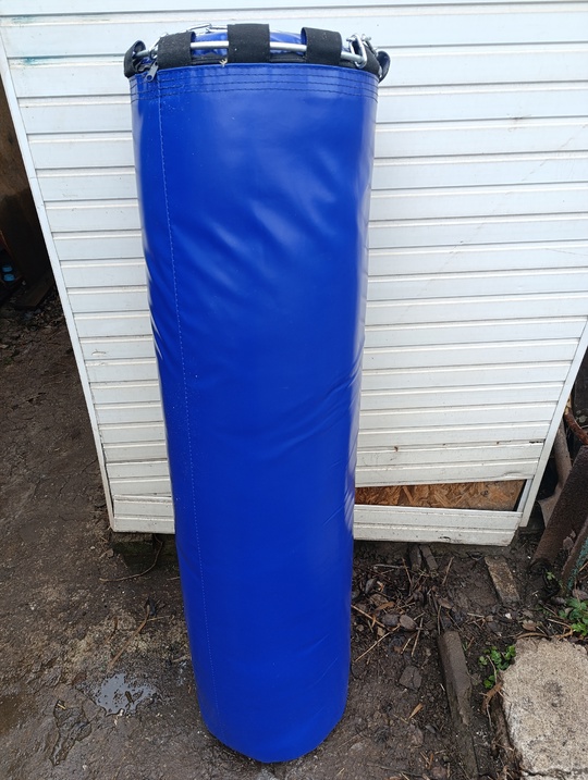 Продам мешок 1.4м 70 кг,