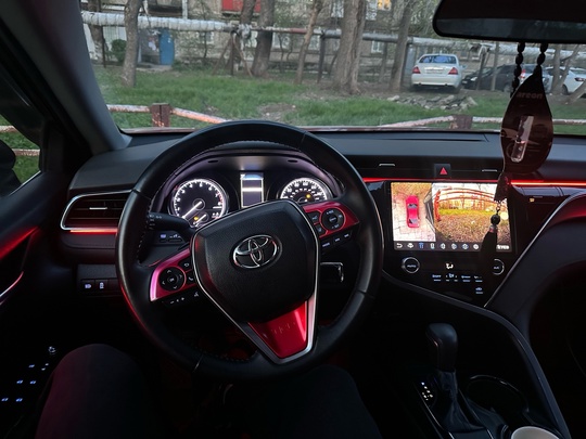 Toyota Camry 2018г
Комплектация se
Адаптивный круиз (1)