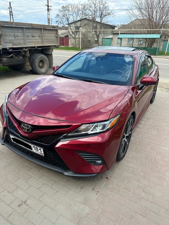 Toyota Camry 2018г
Комплектация se
Адаптивный круиз (6)