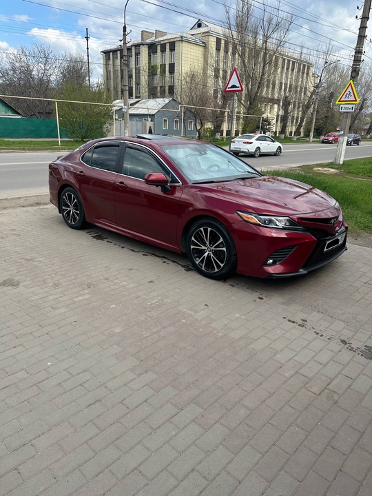 Toyota Camry 2018г
Комплектация se
Адаптивный круиз (9)