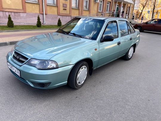 Продается Daewoo NEXIA, 2009год1.5 л. (2)