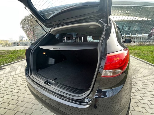Продам Hyundai Ix35 
Год выпуска:2012 (6)