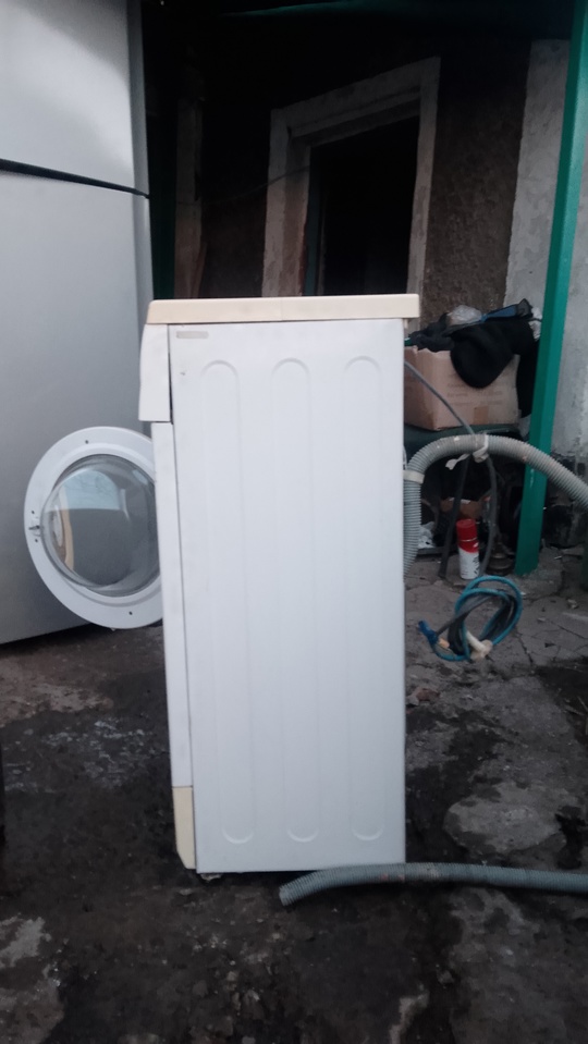 продам стиральную машинку автомат,Элджи 3.5.кг,в (1)