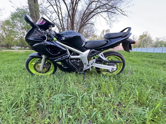 Продам Сузуки sv650s в хорошем (1)