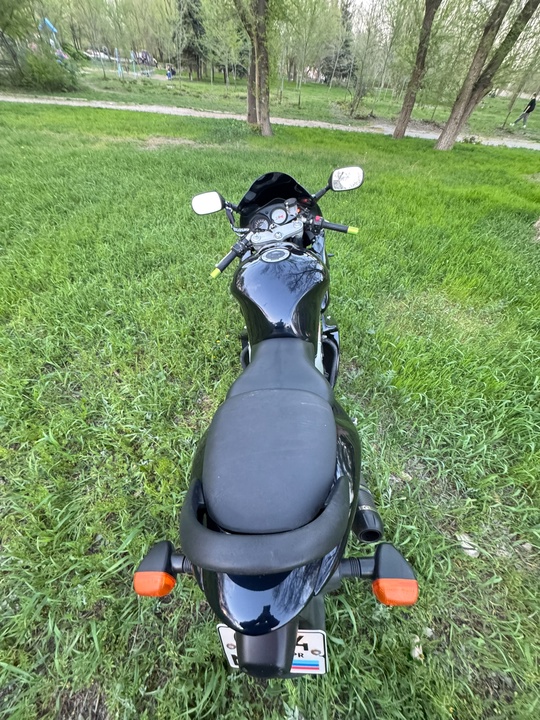 Продам Сузуки sv650s в хорошем (3)