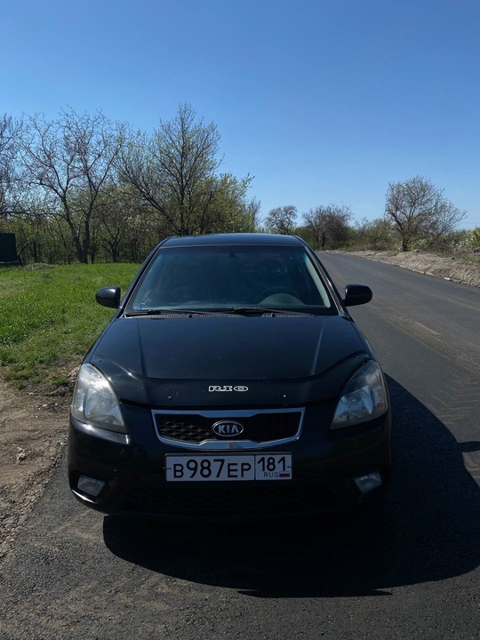 Kia Rio 2 (рестайлинг) 
Автомобиль