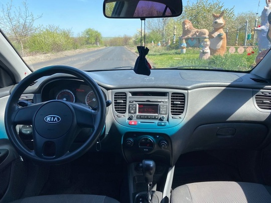 Kia Rio 2 (рестайлинг) 
Автомобиль (4)
