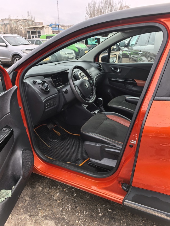 Продам авто Renault Kaptur
Объем двигателя (6)