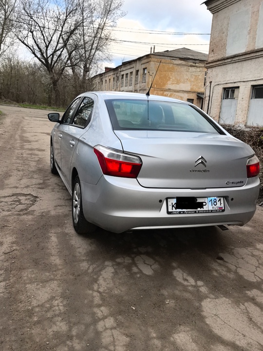 Продам Авто
Citroën C-Elysée
Год выпуска 2013
Объем (3)