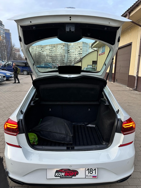 Volkswagen Polo Лифтбек 2021 1.6 (8)