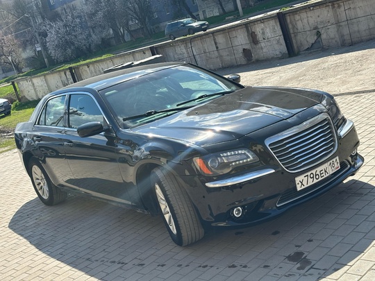 Chrysler Serie 300 С
2014 год
3.6