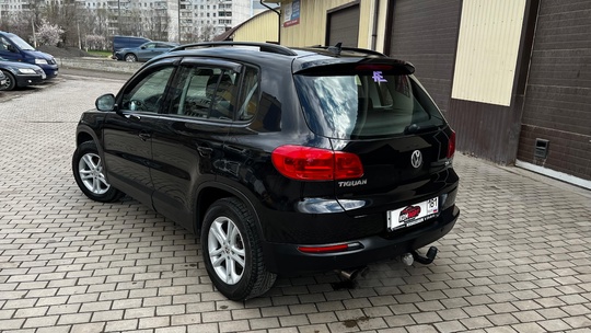 VW Tiguan 
2012 года АКПП, (6)