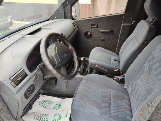 Hyundai Tucson 2010г 2.0 дизель, (3)