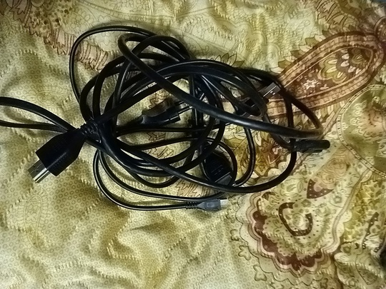 Продам PlayStation 4 500gb 2 (4)