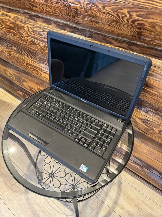 Отличный ноутбук Lenovo CPU T3100/2Gb/HDD/250Gb
Цена: