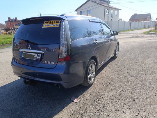 Продам MITSUBISHI Grandis в хорошем (1)