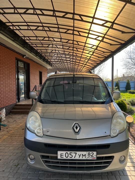 Продам машину Renault Kangoo 2008г. (1)