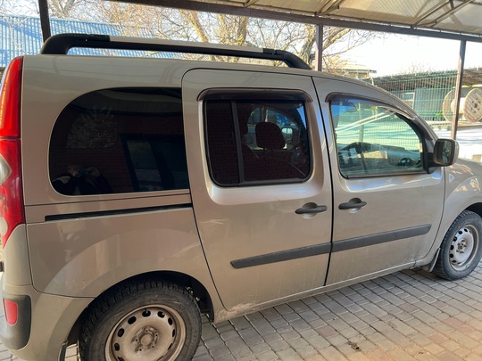 Продам машину Renault Kangoo 2008г. (2)