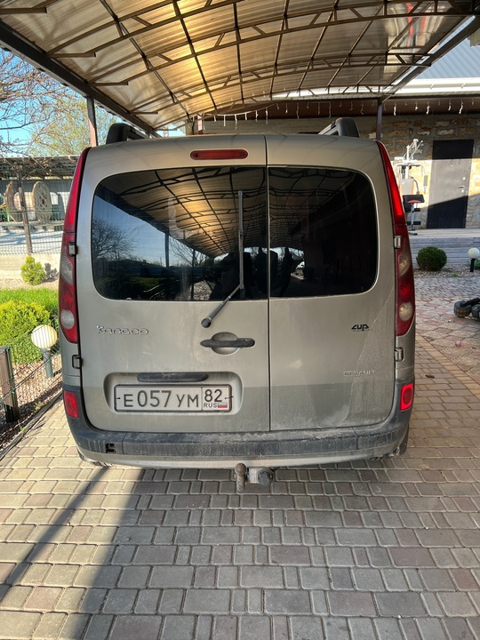 Продам машину Renault Kangoo 2008г. (3)