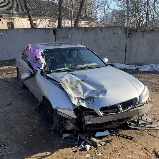 Продам БИТЫЙ NISSAN MAXIMA 
Объём (7)
