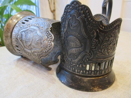 КУПЛЮ !!! 
СТАРЫЕ МЕДАЛИ-ЗНАКИ, ПОДСТАКАННИКИ\ПОРТСИГАРЫ,