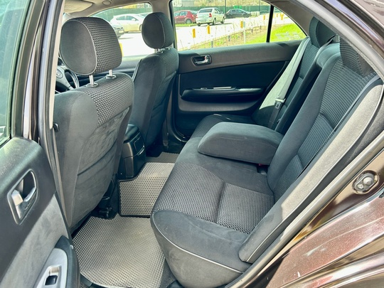 Автомобиль: Toyota Verossa
Город осмотра: Ярославль
Год: (6)