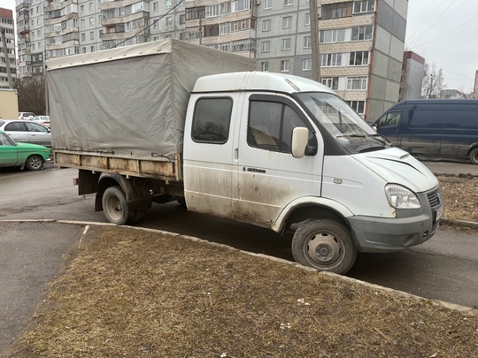 Продам или обменяю 
Три машины (1)