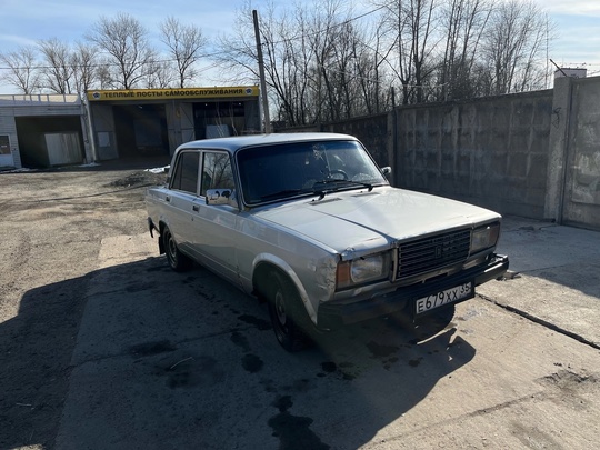 Ярославль
Продам 
11 год 
Днище гниловато, (1)