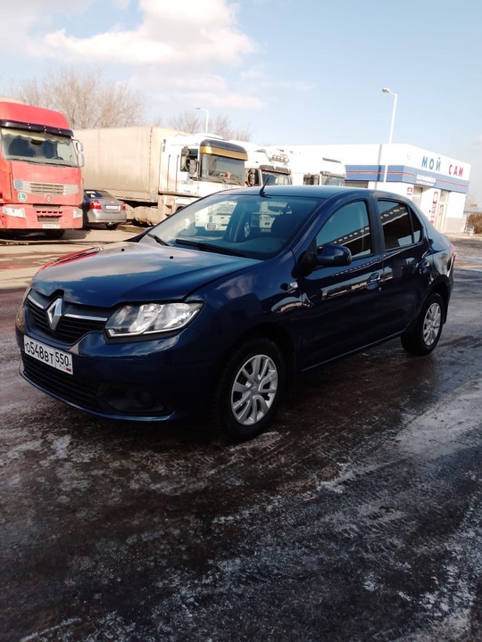 - Renault Logan 1.6 АТ