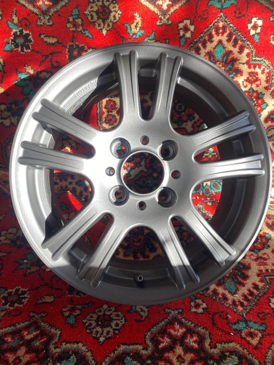 Продам красивые литые диски. 
R14 (5)