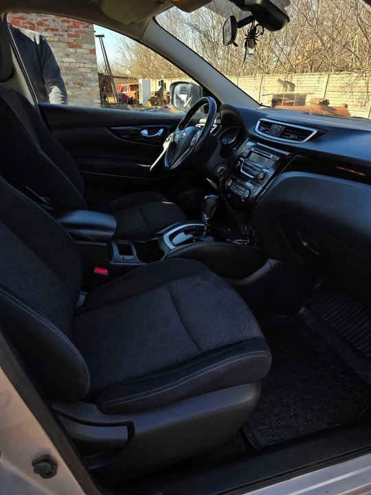 Продам Nissan Qashqai 2017 года (7)