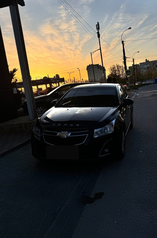 Продам автомобиль Chevrolet
Cruz 2013 г.