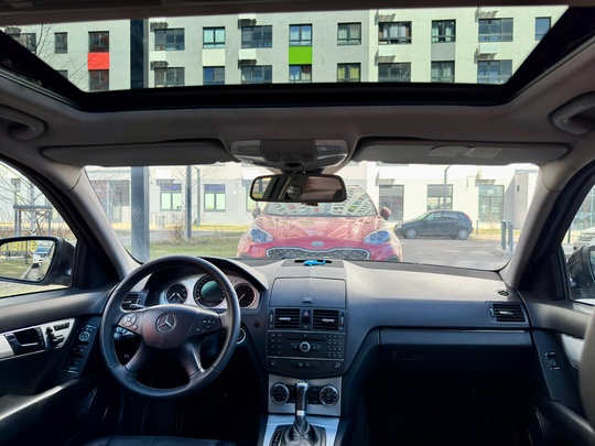 MERCEDES C-KLASSE. 

2008 год. 

C200 (2)