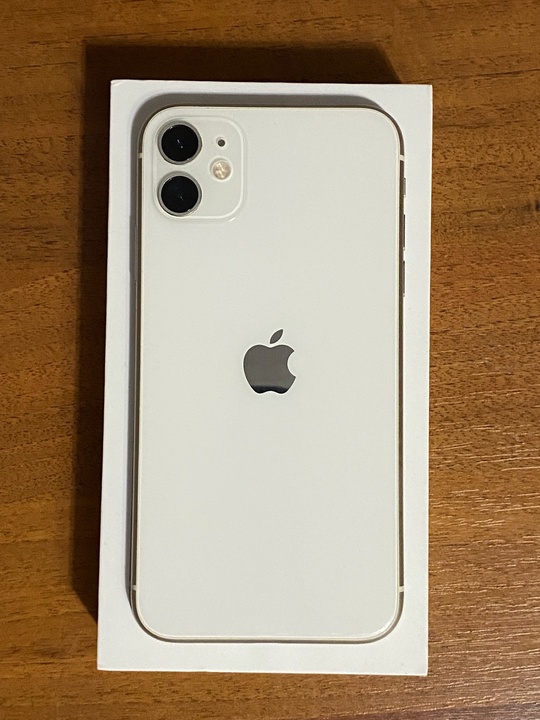 Продам iPhone 11 на 128гб
Батарея