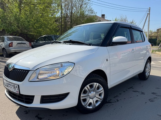 В ПРОДАЖЕ SKODA FABIA 2011