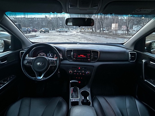 Продам Kia Sportage 2016 года (7)