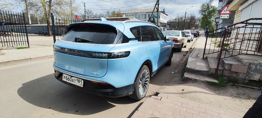 Продам Voyah Free 2023г гибрид, (8)
