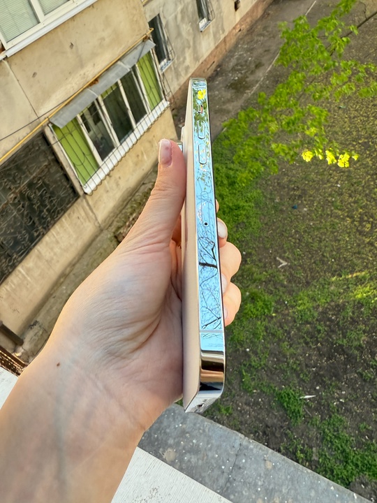 Продается iPhone 14 Pro, 128 (4)