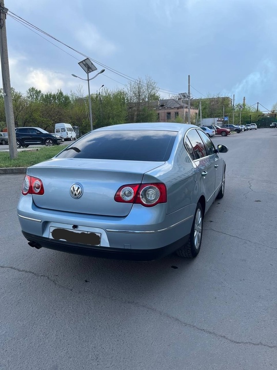 Продается Volkswagen Passat B6, 2006 (5)