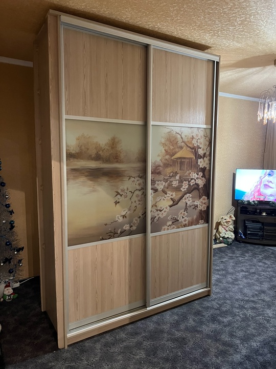 В продаже  шкаф купе