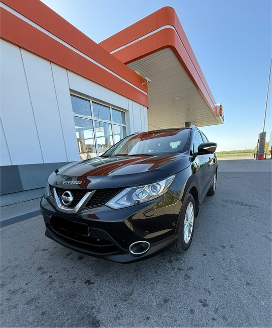 Nissan Qashqai 2014
2.0 бензин, коробка