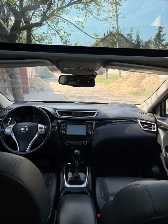 Nissan Qashqai 2014
2.0 бензин, коробка (9)