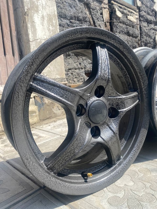 Продам красивые диски SKAD на (3)